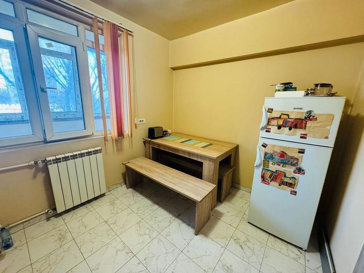 Sector 4 Soseaua Giurgiului Piata Progresului 2 camere - 8