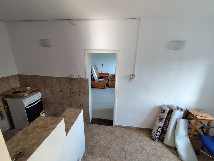 Casa P+M, constr. .1994, teren 335 mp - 12