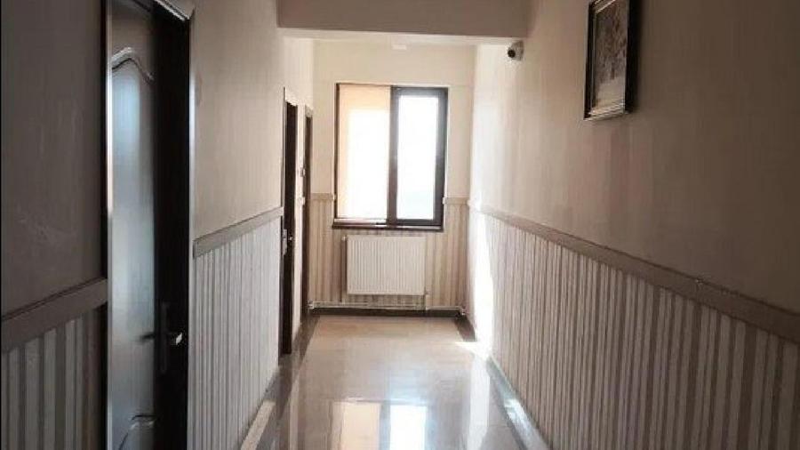 CONSTANTA / Cladire administrativa si depozitare D+P+2E - 807 mp - 5