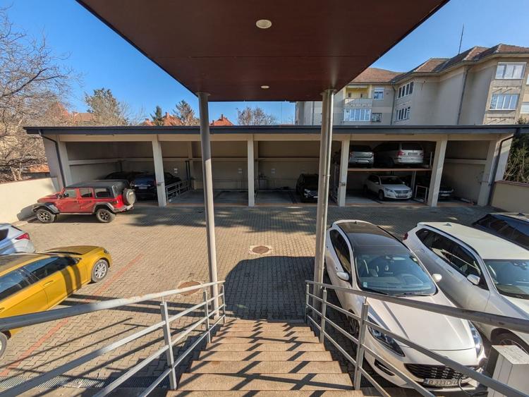 Spatii de birouri - Zona Balcescu - Comision 0% - 13