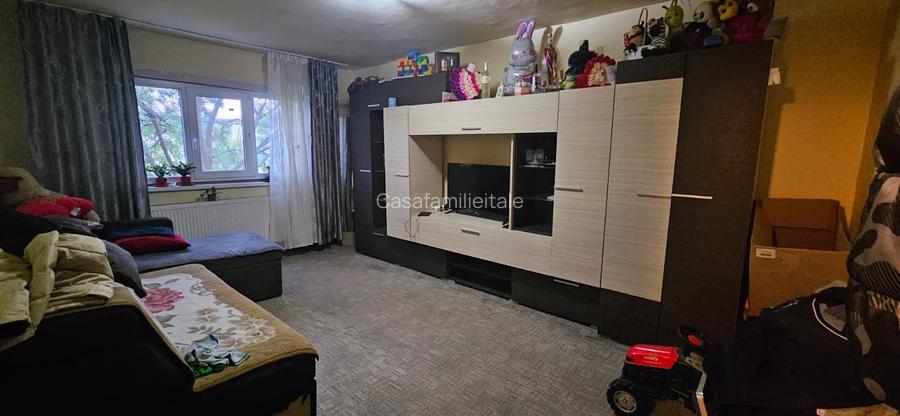 2 camere cu centrala ... 77500 euro ... Girocului