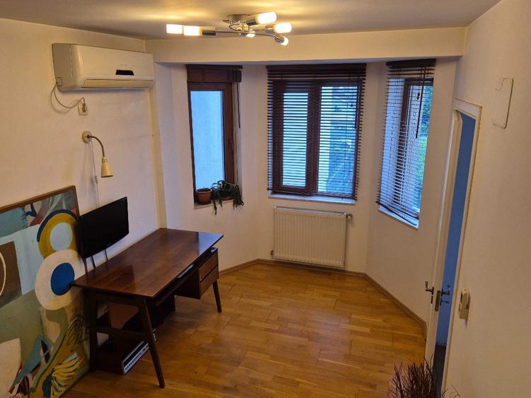 Brancoveanu, parc, vila constructie 2011, 5 camere - 7