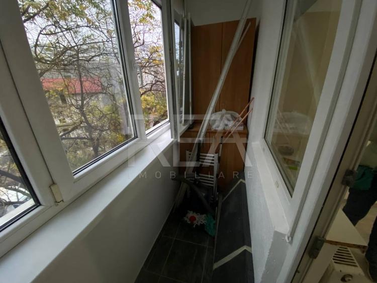 Garsoniera intersectie Calea Rahovei cu Ferentari - 7