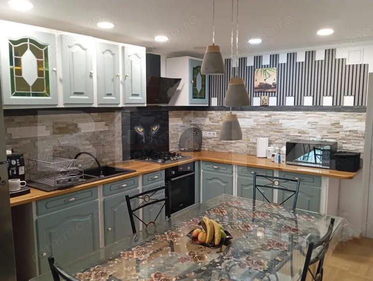 Casa individuala 262 mp, teren 1337 mp, in Mihai Viteazu - 12