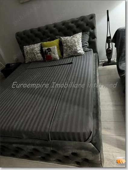 Apartament 2 camere de vanzare zona Km 5 - 3