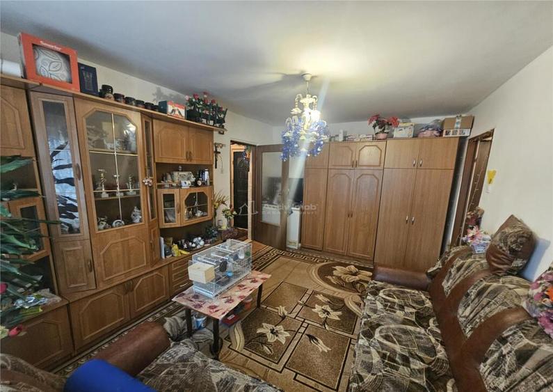 Resita, 2 Cam. Cf. 1, Mobilat Utilat, Bulevard, Micro 2 - 12