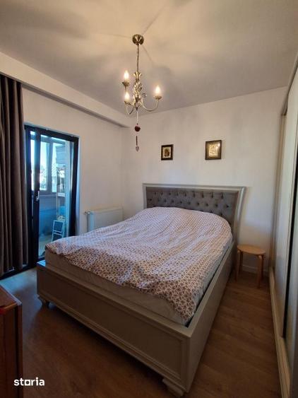 Apartament cu 3 camere în Ana Ipătescu