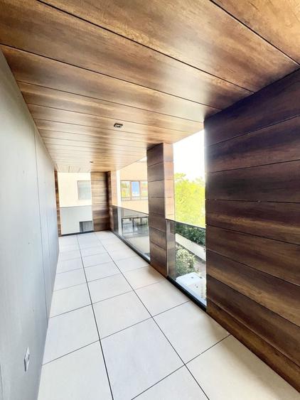 Apartament cu 3 camere, mobilat în Băneasa