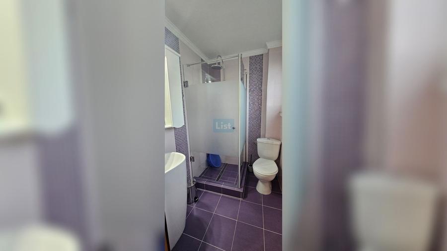 Casă cu 5 camere cu Teren 2400 Mp în Centura