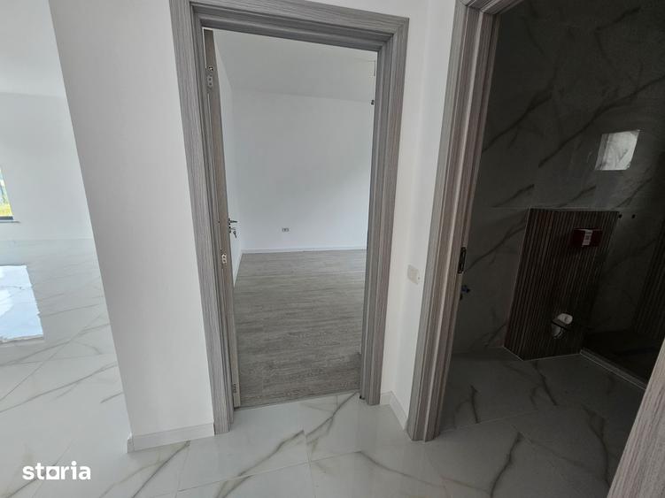 Casă cu 4 camere decomandat cu Teren 500 Mp în Ștefănești