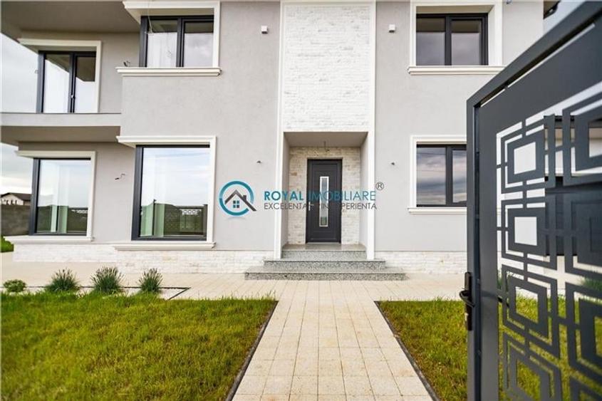 Casă individuală cu 5 camere cu Teren 500 Mp în Păulești
