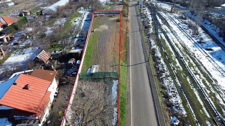 Teren Construcții intravilan de 1376 mp, în Exterior Nord