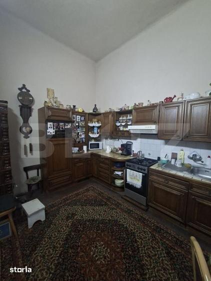 Apartament cu 4 camere în Ultracentral