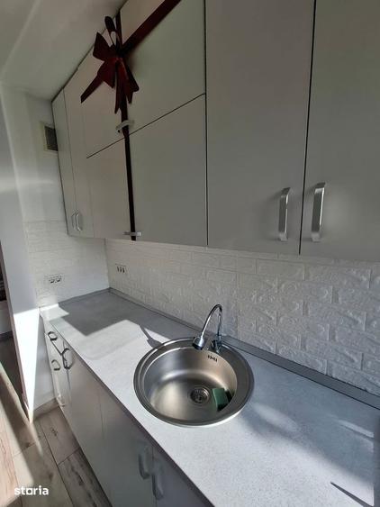Apartament cu 2 camere semidecomandat în Aurel Vlaicu