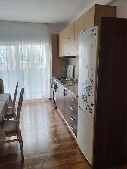 Apartament decomandat în Florești