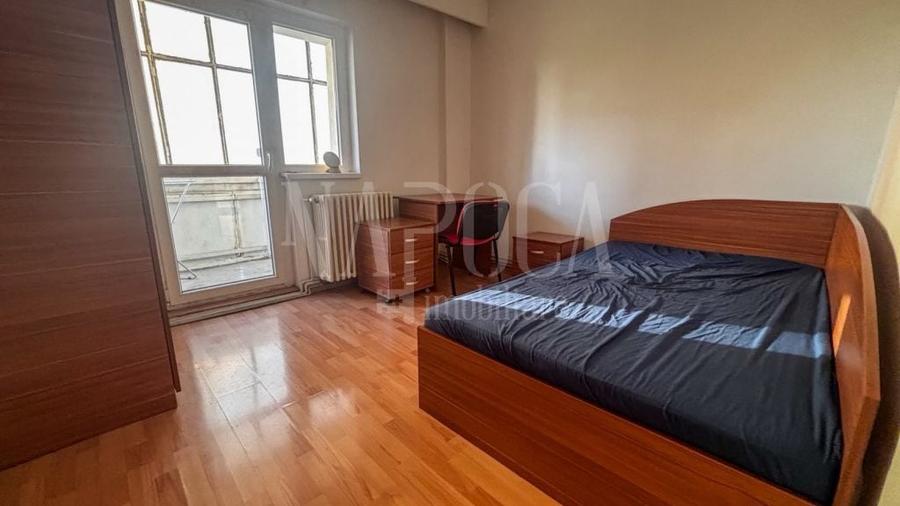 Apartament cu 4 camere decomandat în Mărăști