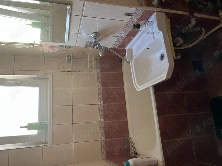 Apartament cu 2 camere decomandat în Budai