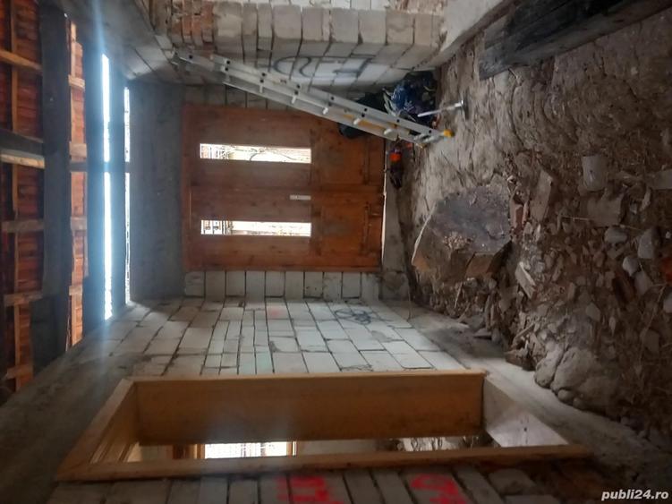 Casa la ro?u in comuna Barsa - 5