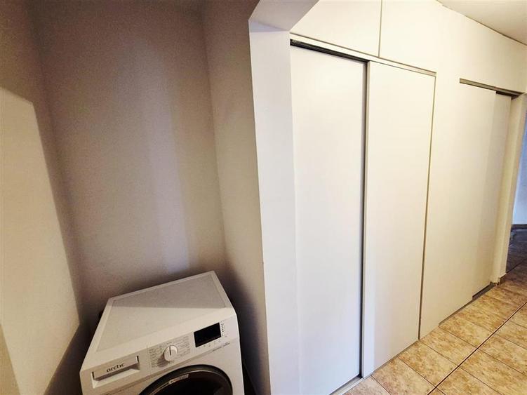 Apartament cu 3 camere decomandat de inchiriat in Cug - 10