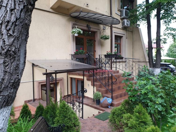 INCHIRIERE SPATIU PENTRUN BIROURI, ZONA PARCUL CAROL, LA DEMISOLUL UNEI VILE - 13