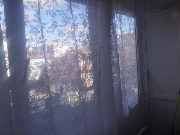 Inchiriez garsoniera Valea Rosie - 9