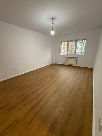 Renovat integral, centrală nouă, etaj intermediar – Dunăvat x Rahovei x Sebastia - 20