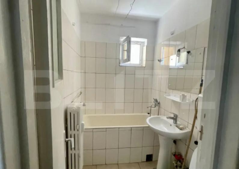 Apartament 2 Camere - Etaj 1 - Zona Centrala - 1