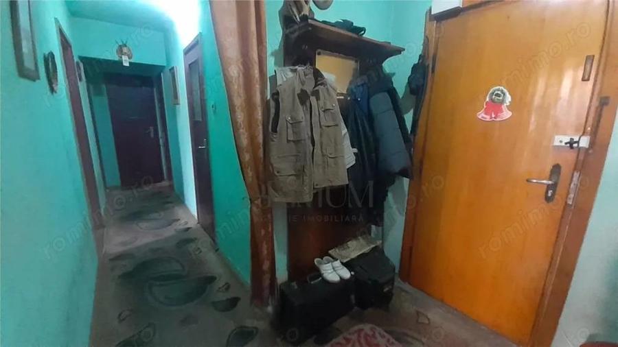 TORONTALULUI - 3 CAM - DECOMANDAT - 2 BOXE - CENTRALA - LIFT - ETJ.3 - ZONA DE INTERES- - 5