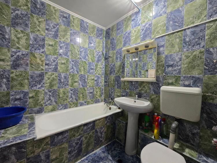 Apartament 3 camere de închiriat metrou Lujerului, Piața Veteranilor - 8