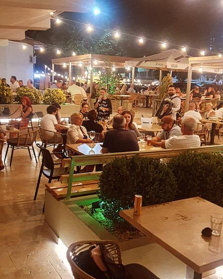 De inchiriat restaurant cu terasa si bowling pe Litoral Jupiter, 100 m de plaja - 7