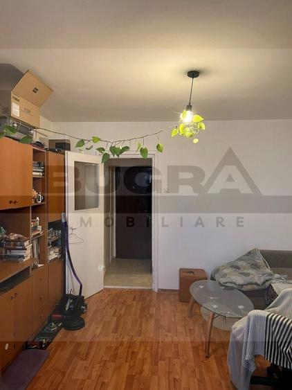 Garsoniera 28 mp, balcon, zona Detunata - 2