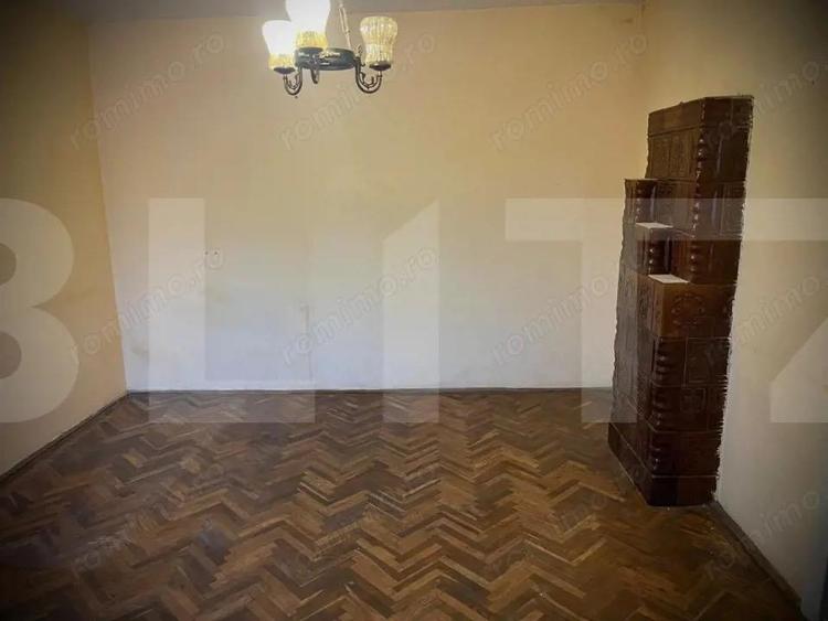 Proprietate de vanzare, 271 mp, zona Subcetate - 4