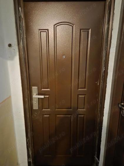 Vand apartament 2 camere in TARGOVISTE - 1