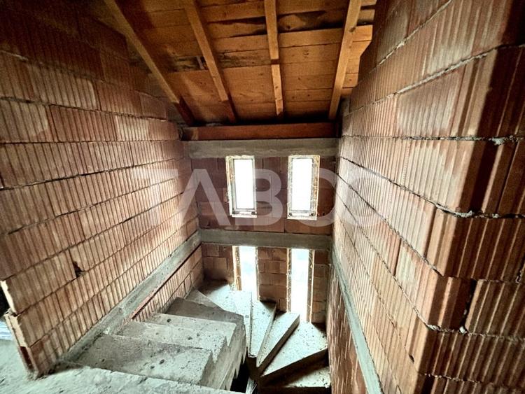 Casa de vanzare individuala  zona deosebita in Sura Mare Sibiu - 3
