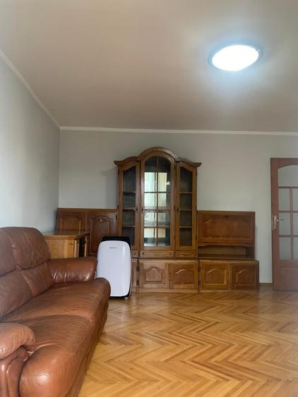 Apartament 4 camere | Decomandat - et.2 | Centrala proprie | Aradului - 2