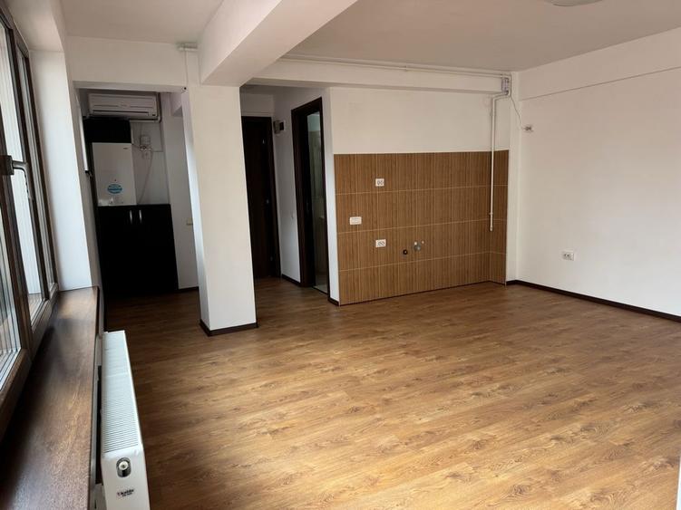 Spatiu de birouri - 5