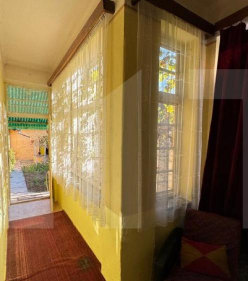 Casa de vanzare in centrul Pancota cu magazin ?i depend - 11