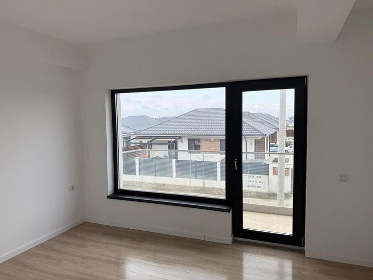 Vila  3 camere cu gradina Tunari - 4