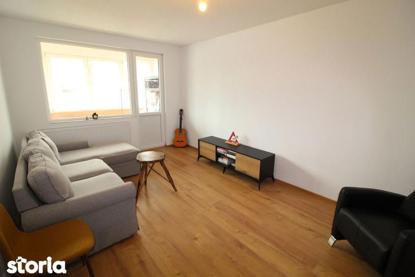 Inchiriez apartament 2 camere in Hunedoara, Stadion-Bd.M. Viteazu,et.6 - 10