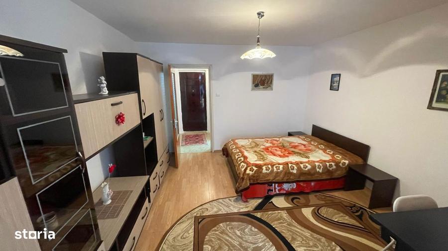 Drumul Taberei, Favorit - 6