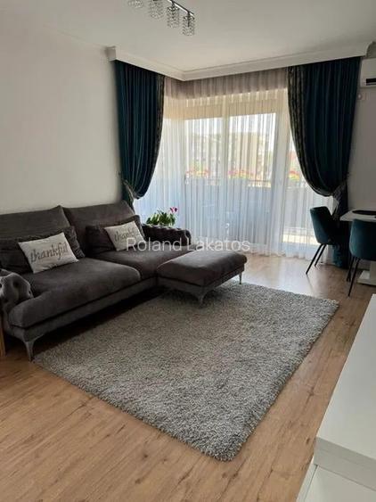 Apartament cu 3 camere decomandat în Iosia Apartament cu 3 camere decomandat în Iosia