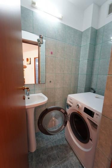 Inchiriere apartament 3 camere,75 mp,et 2, Gheorgheni str Brancusi - 10