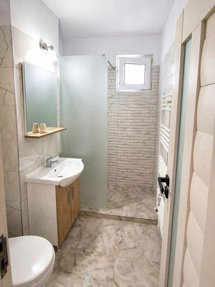 Apartament 2 camere decomandat,zona Centrala, renovat recent - 4