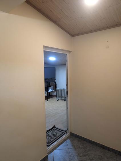 De Inchiriat .Garsoniera complect utilata cu toate utilitatile 50 mp - 3