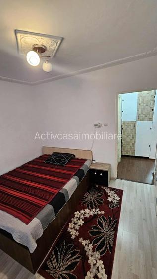 Apartament 3 camere, zona Piata Mare