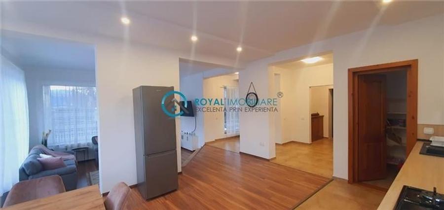 Royal Imobiliare - Vanzare vila in zona Busteni - 32