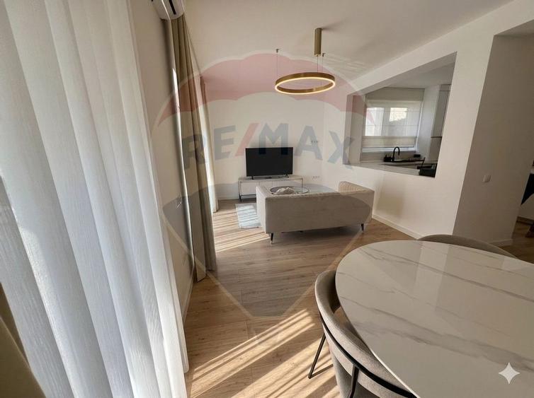 Apartament de vanzare - 3