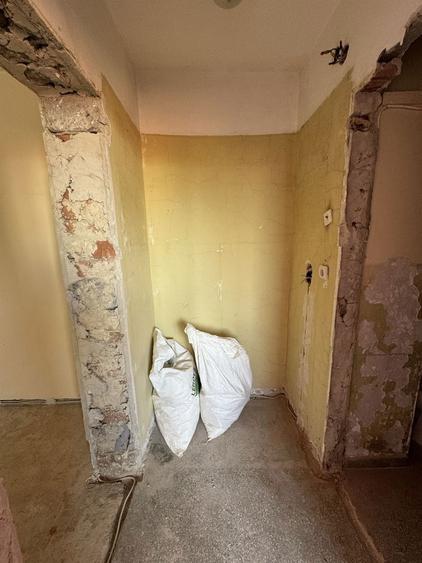 Aparament 2 camere Grigorescu etaj 2 - 1