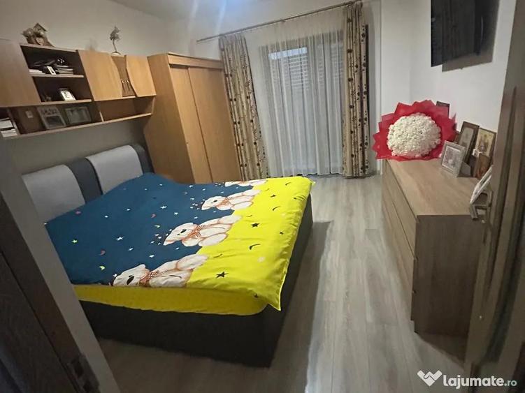 Apartament pe bulevard 4 camere Bulevardul Dem Radulescu Ramnicu Valcea - 10
