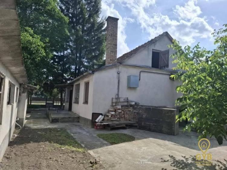 Vânzare casă în centrul localitatii Biharkeresztes (Ungaria) - 1